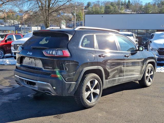 used 2019 Jeep Cherokee car, priced at $18,000