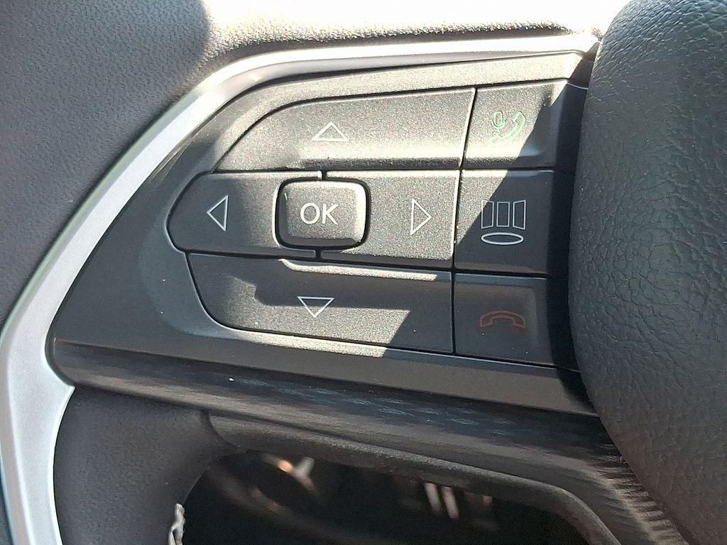 new 2025 Jeep Grand Cherokee L car, priced at $43,398