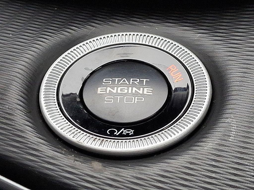 new 2025 Jeep Grand Cherokee car, priced at $34,585