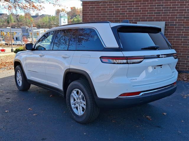 new 2024 Jeep Grand Cherokee car, priced at $36,237