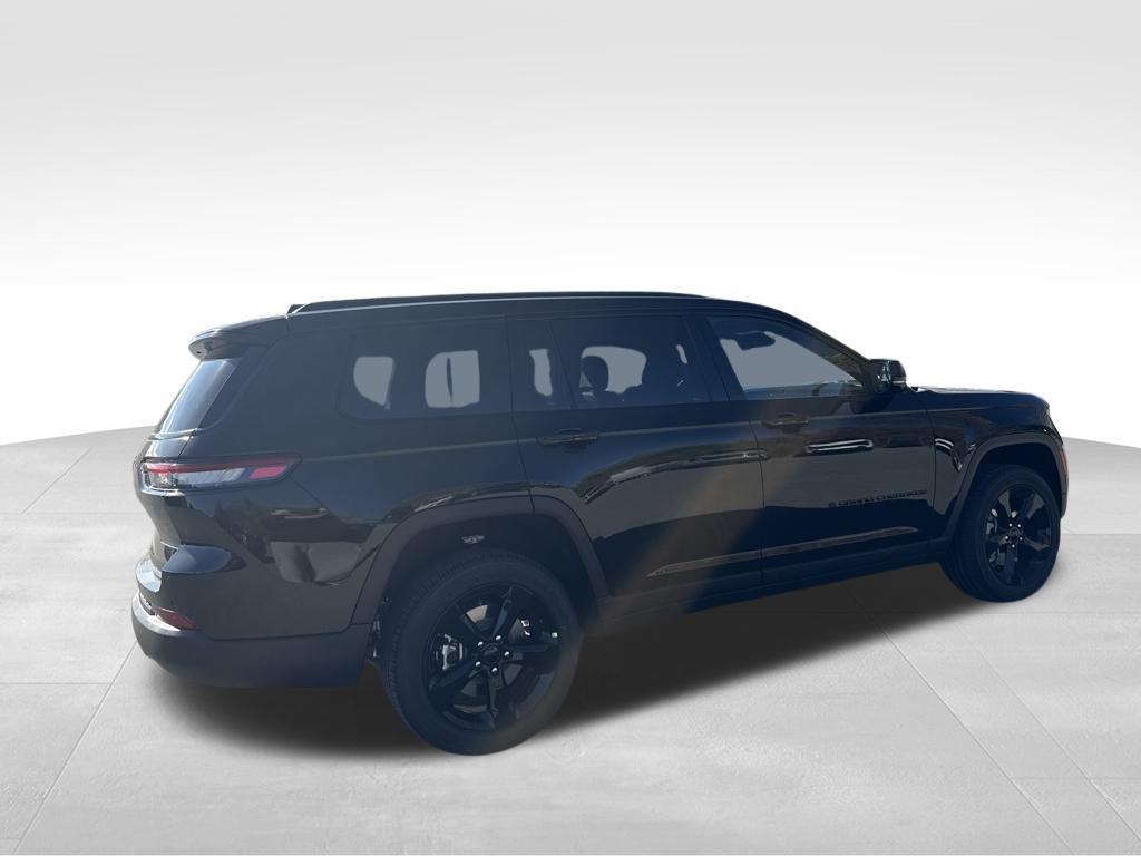 new 2025 Jeep Grand Cherokee L car, priced at $43,668