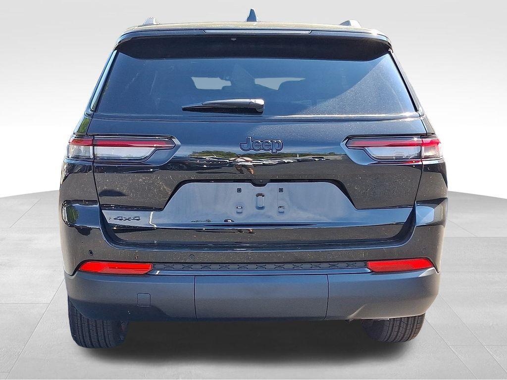 new 2025 Jeep Grand Cherokee L car, priced at $40,218