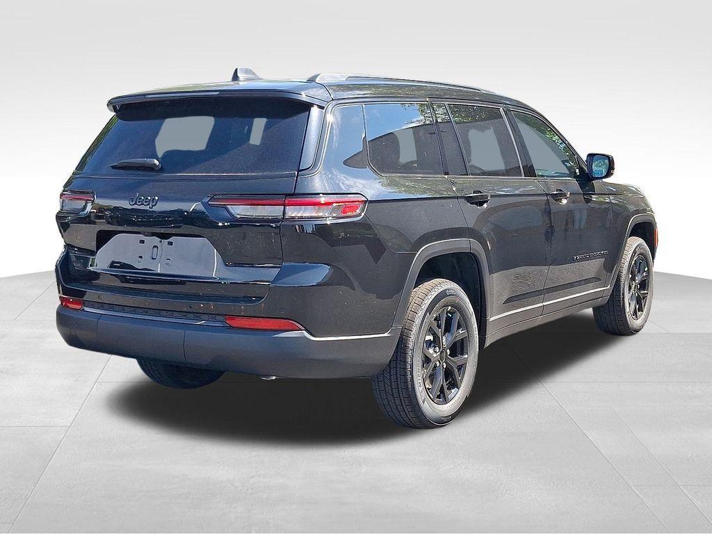 new 2025 Jeep Grand Cherokee L car, priced at $40,218