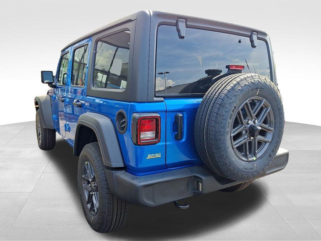 new 2025 Jeep Wrangler car, priced at $40,818