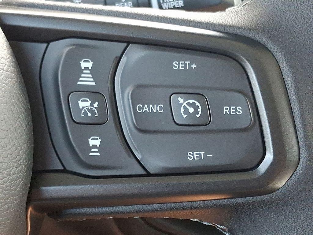 new 2025 Jeep Wrangler car, priced at $40,818