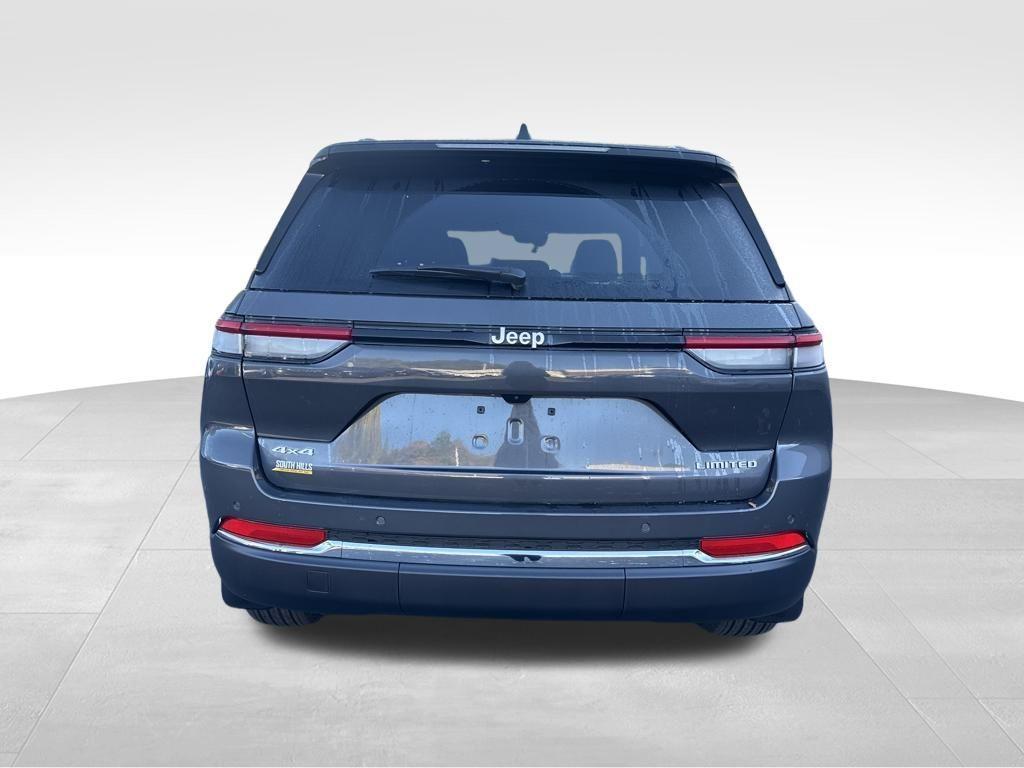 new 2025 Jeep Grand Cherokee L car, priced at $37,618