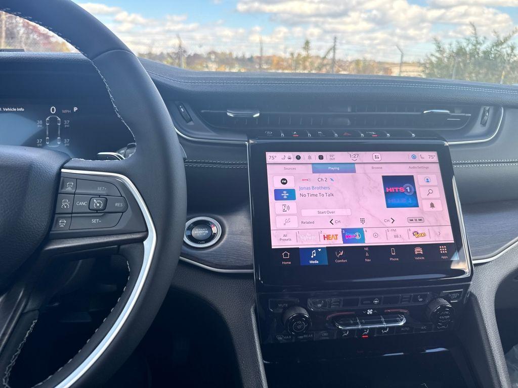 new 2025 Jeep Grand Cherokee L car, priced at $49,320