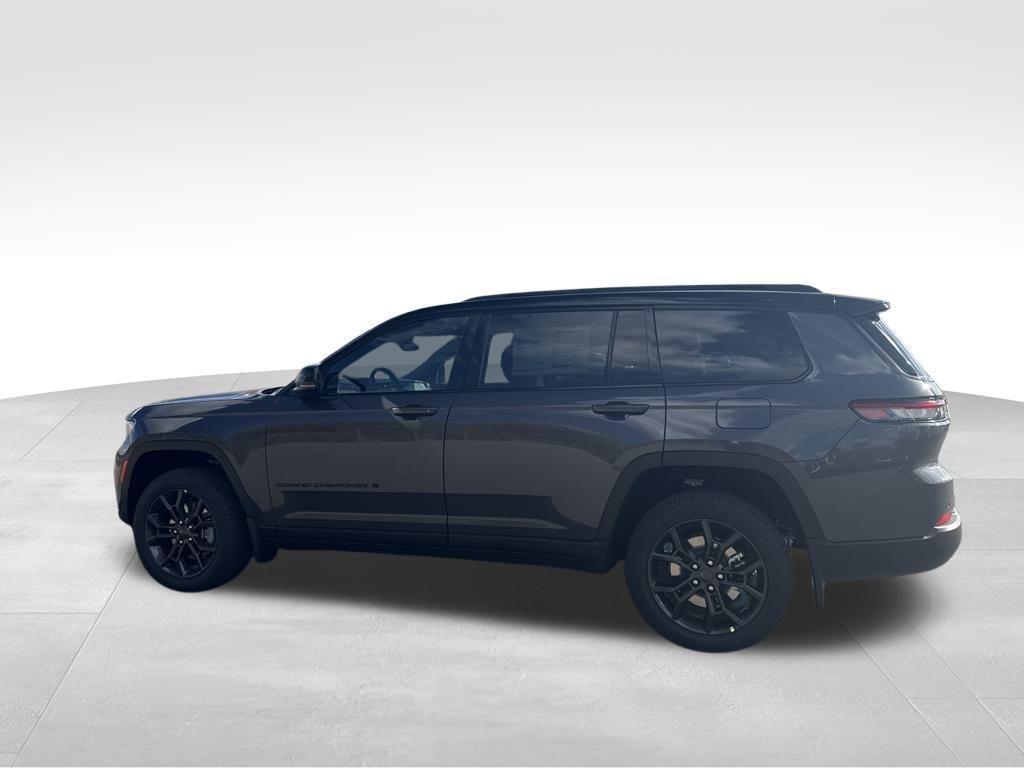 new 2025 Jeep Grand Cherokee L car, priced at $49,320