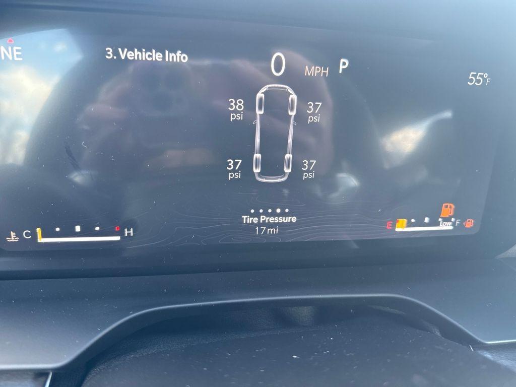 new 2025 Jeep Grand Cherokee L car, priced at $49,320