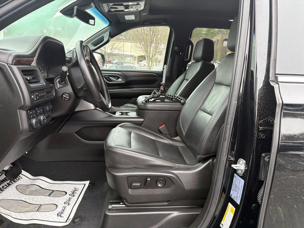 used 2021 Chevrolet Suburban car, priced at $35,000