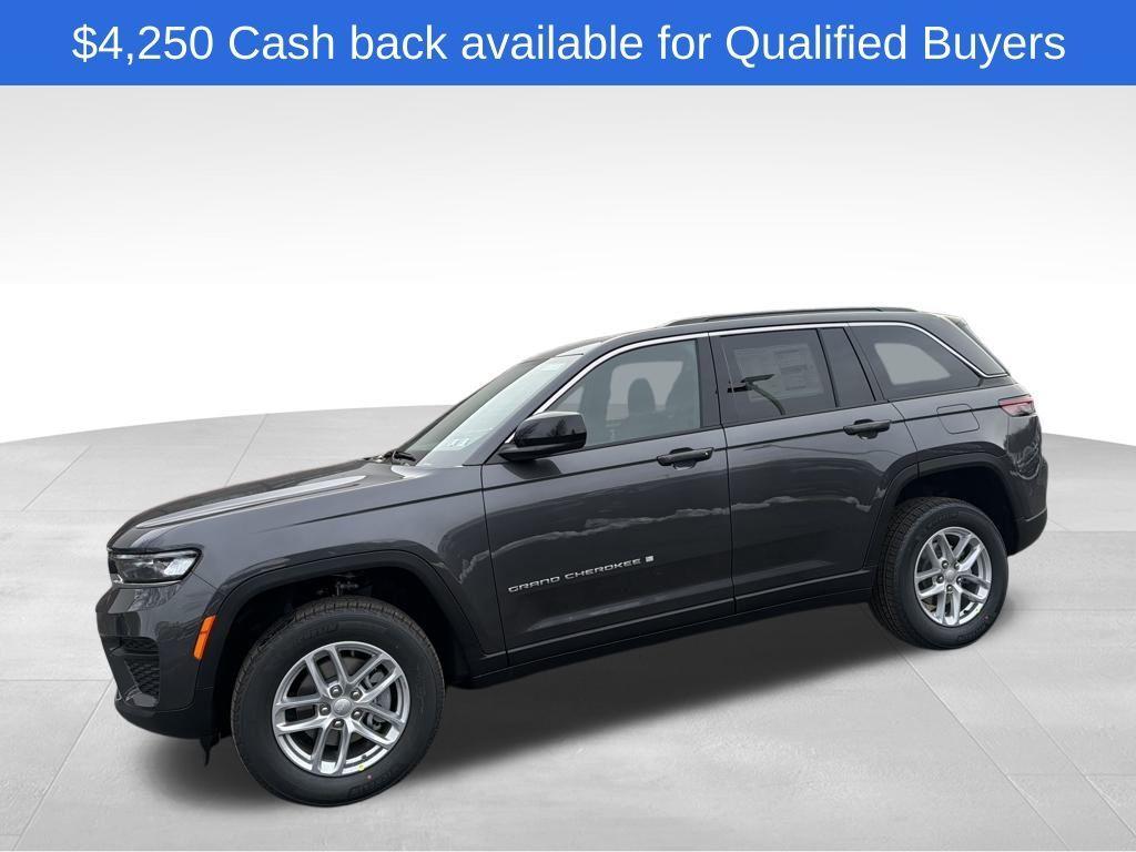 new 2025 Jeep Grand Cherokee car, priced at $38,291