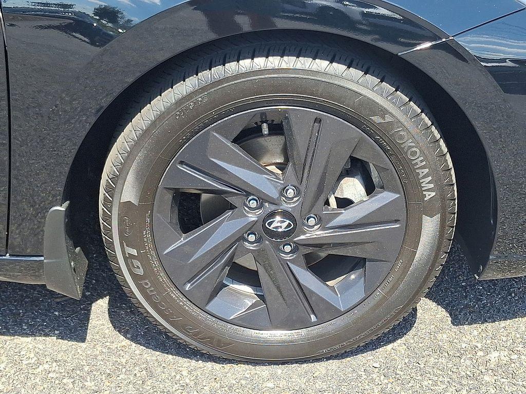 used 2022 Hyundai Elantra car, priced at $16,600