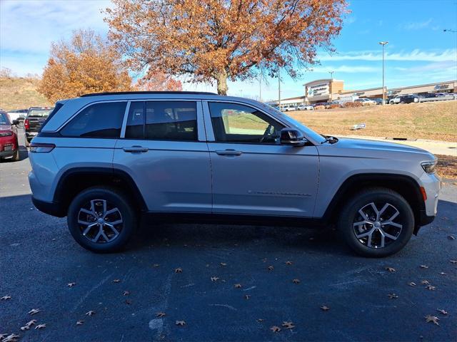 new 2024 Jeep Grand Cherokee car, priced at $48,382