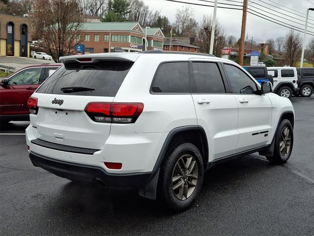 used 2016 Jeep Grand Cherokee car, priced at $16,900