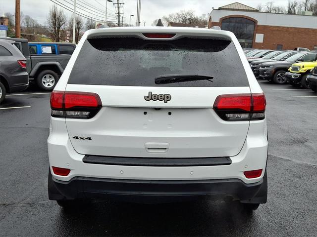 used 2016 Jeep Grand Cherokee car, priced at $16,900