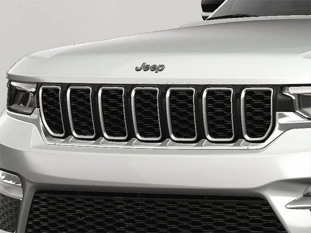 new 2025 Jeep Grand Cherokee car, priced at $45,200