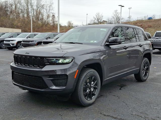 new 2025 Jeep Grand Cherokee car, priced at $45,030