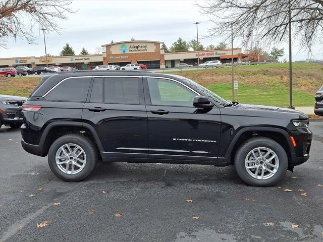 new 2025 Jeep Grand Cherokee car, priced at $37,175