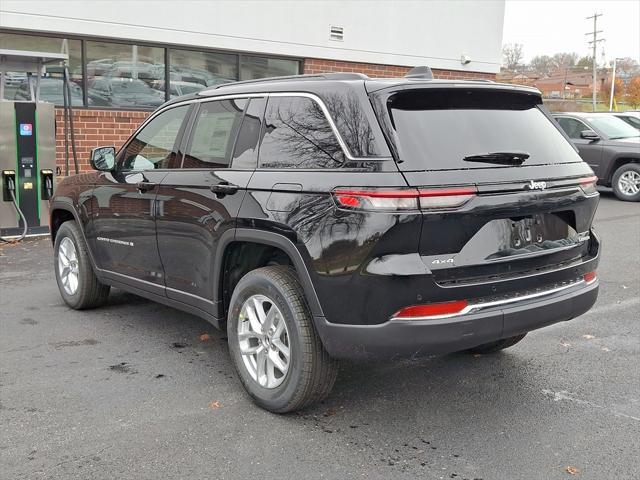 new 2025 Jeep Grand Cherokee car, priced at $37,175