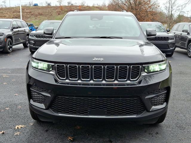 new 2025 Jeep Grand Cherokee car, priced at $37,175