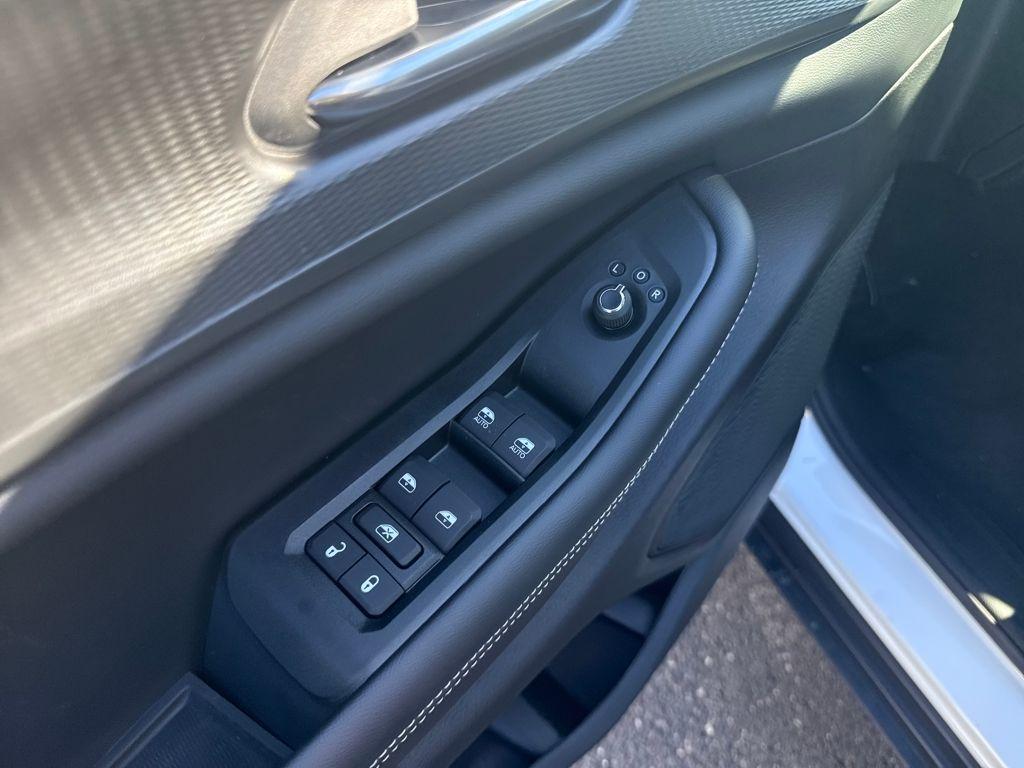 new 2025 Jeep Grand Cherokee car, priced at $41,472