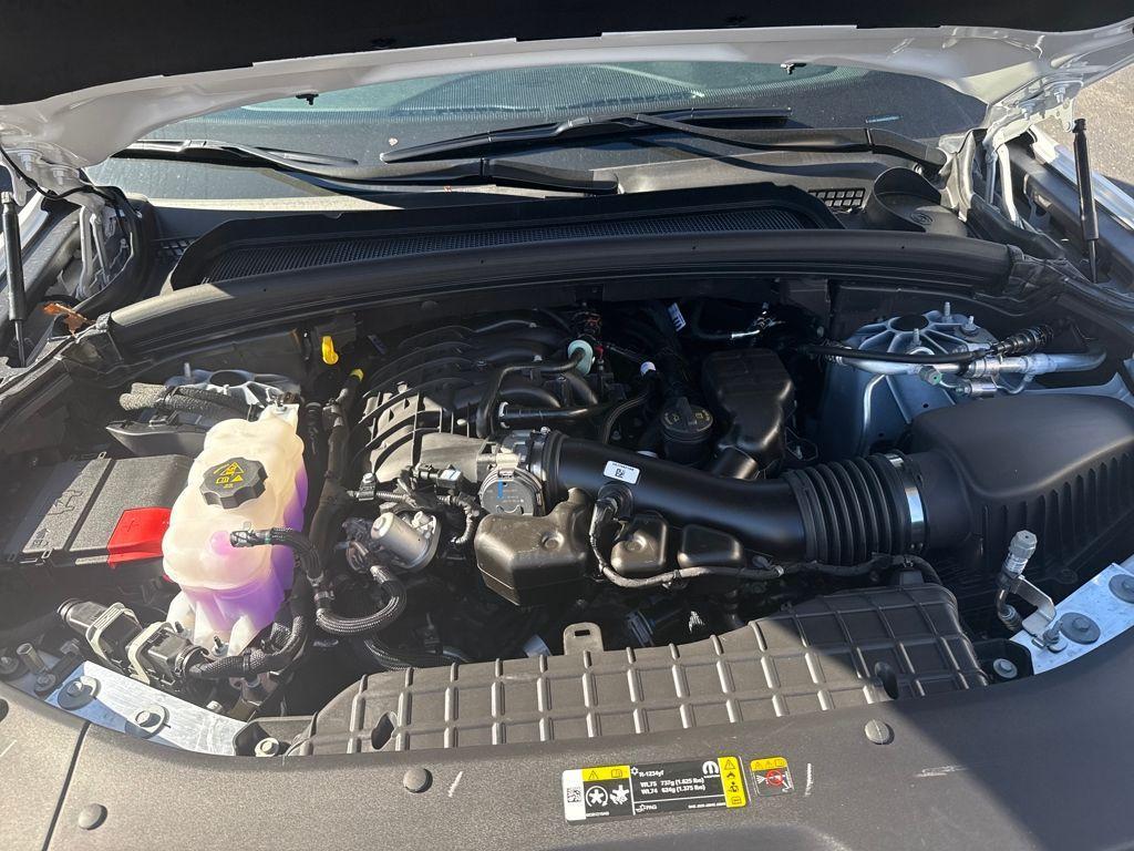 new 2025 Jeep Grand Cherokee car, priced at $41,472