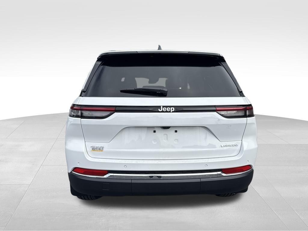 new 2025 Jeep Grand Cherokee car, priced at $37,435
