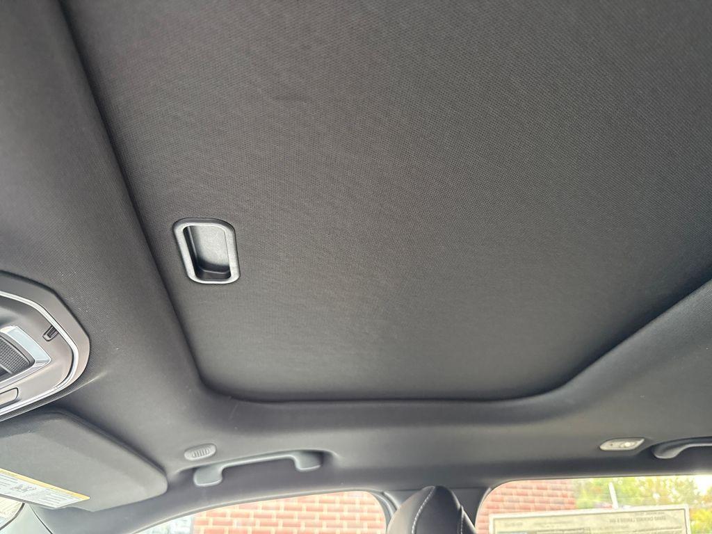 new 2025 Jeep Grand Cherokee car, priced at $37,435