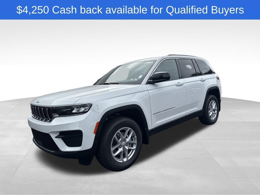 new 2025 Jeep Grand Cherokee car, priced at $37,435