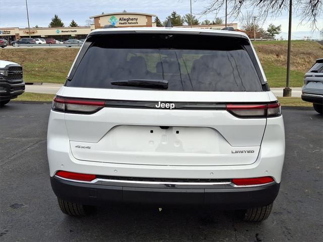 new 2025 Jeep Grand Cherokee car, priced at $49,640