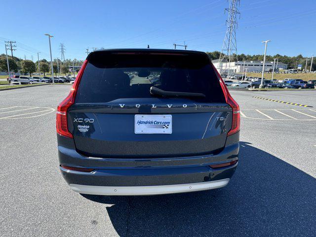 used 2022 Volvo XC90 car, priced at $31,998