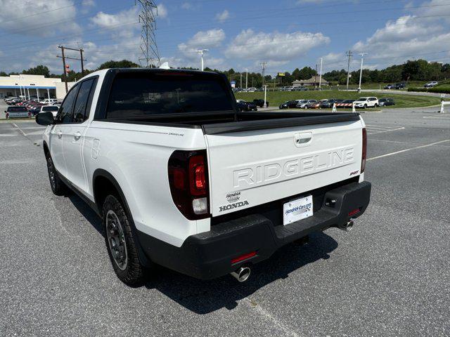 new 2024 Honda Ridgeline car, priced at $42,000