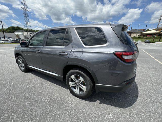 new 2025 Honda Pilot car, priced at $47,425