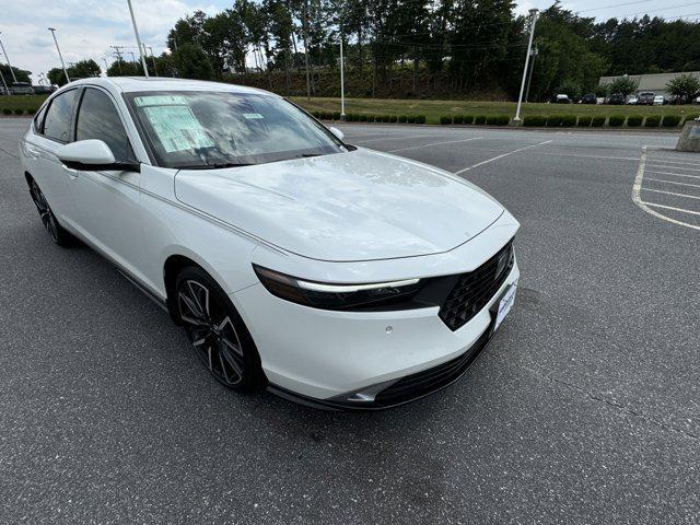 new 2024 Honda Accord Hybrid car, priced at $40,440