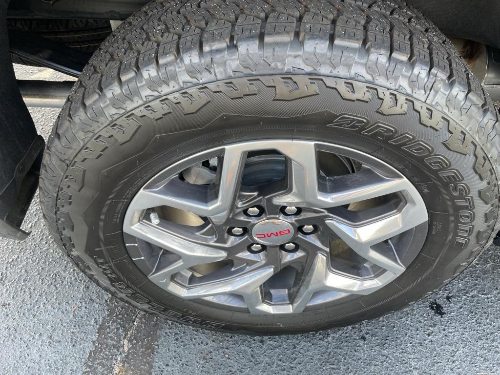 new 2025 GMC Sierra 1500 car, priced at $66,080
