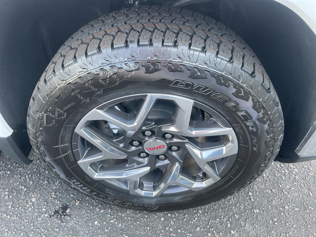 new 2026 GMC Sierra 1500 car, priced at $68,235