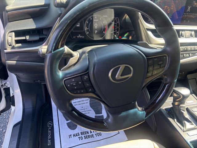 used 2021 Lexus ES 350 car, priced at $34,995
