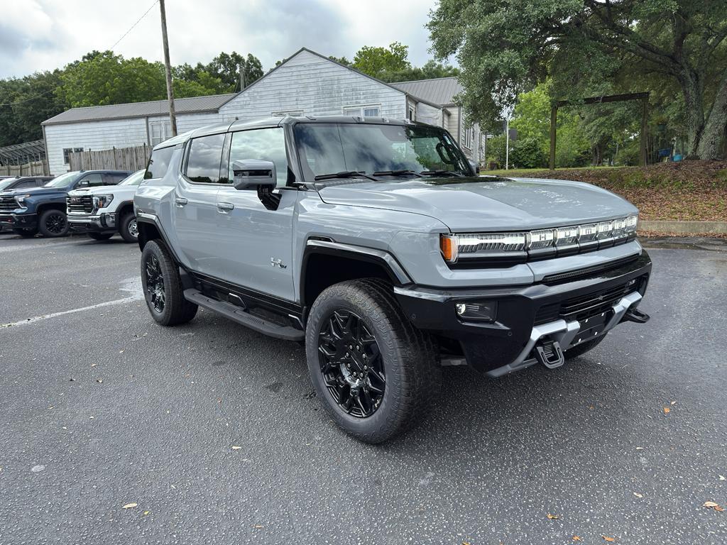 new 2025 GMC HUMMER EV SUV car, priced at $99,670