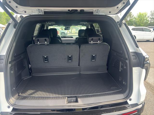 new 2025 Chevrolet Traverse car, priced at $59,855