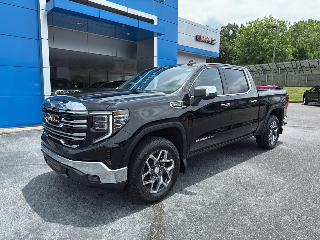 new 2025 GMC Sierra 1500 car, priced at $67,370