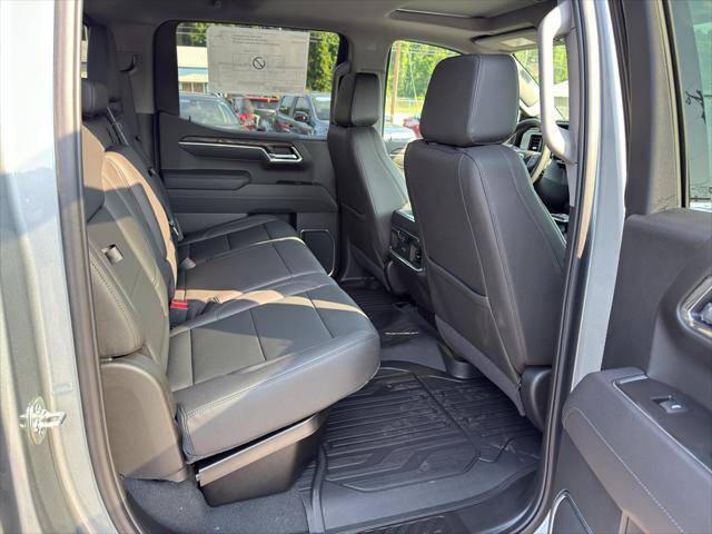 new 2025 GMC Sierra 1500 car, priced at $67,655
