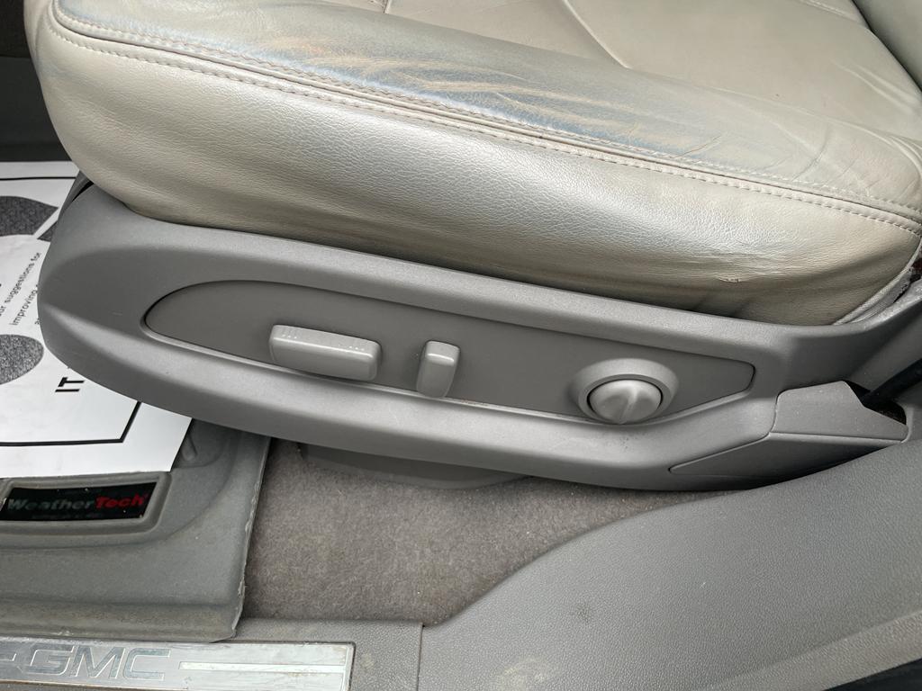 used 2016 GMC Acadia car, priced at $11,200