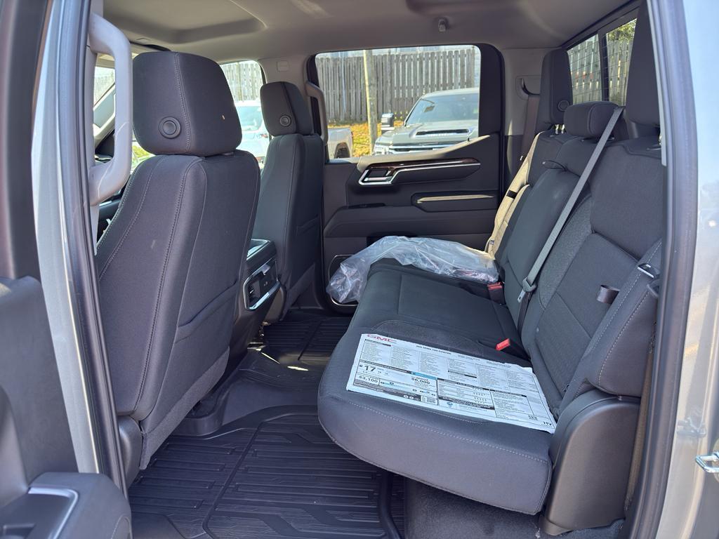 new 2025 GMC Sierra 1500 car, priced at $65,385