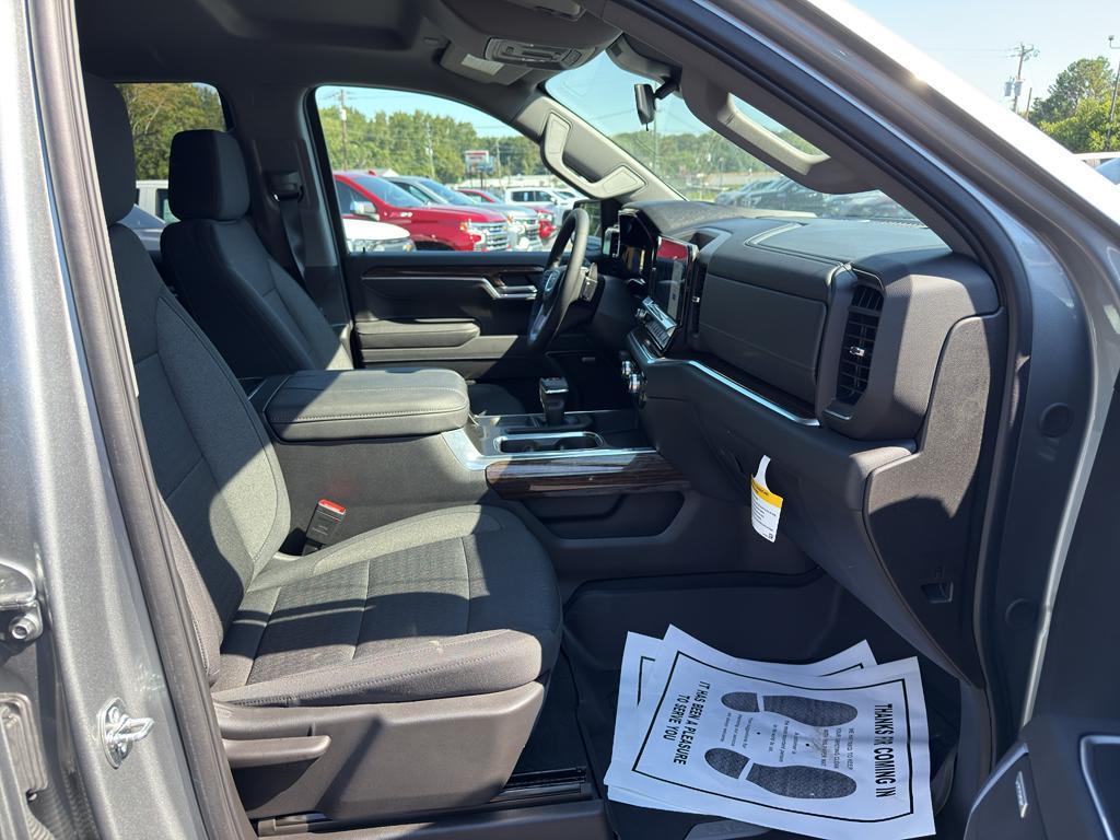 new 2025 GMC Sierra 1500 car, priced at $65,385