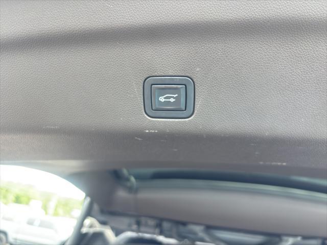 used 2022 GMC Yukon car, priced at $42,920