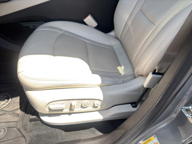 used 2023 Buick Enclave car, priced at $33,300