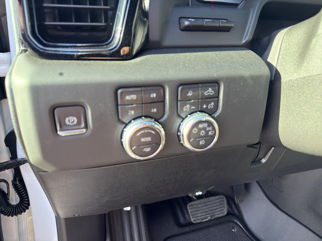 new 2026 GMC Sierra 2500 car, priced at $88,720