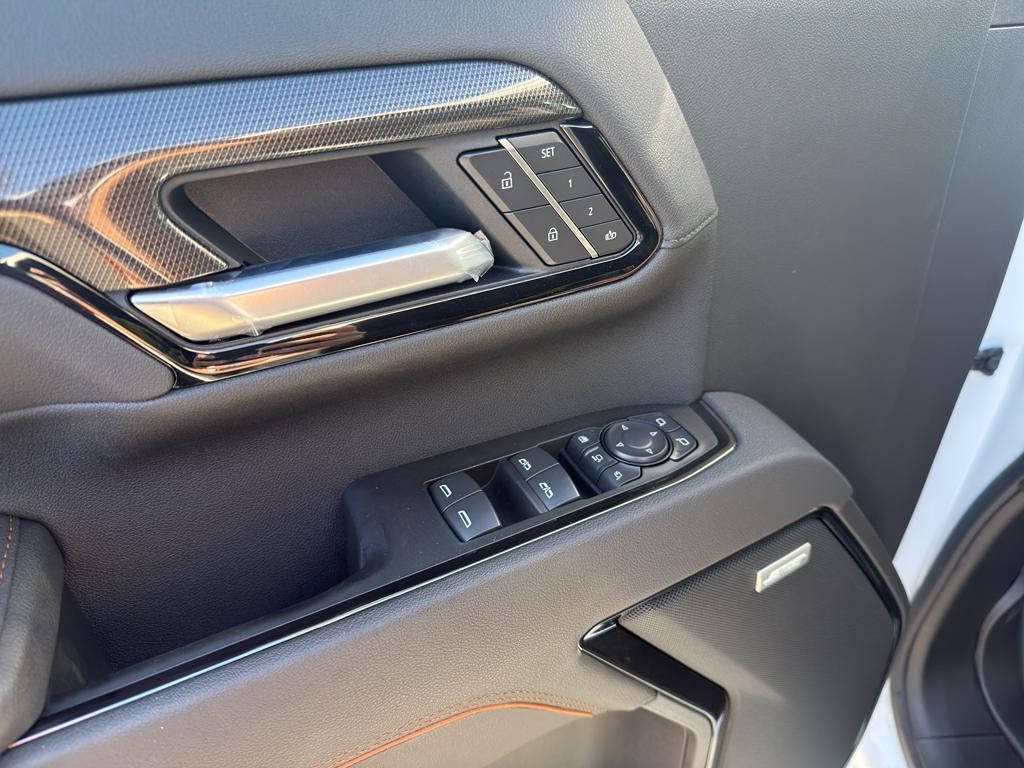 new 2026 GMC Sierra 2500 car, priced at $88,720