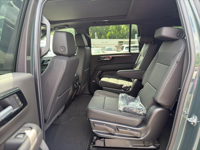 new 2025 Chevrolet Suburban car, priced at $83,305