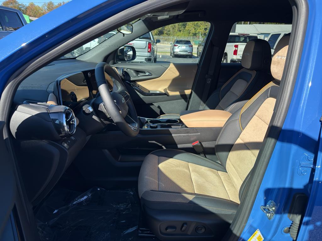 new 2026 Chevrolet Equinox car, priced at $35,994